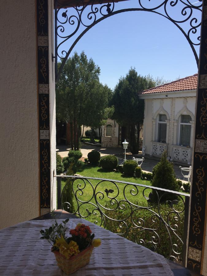 Villa St. Michael Madara Esterno foto