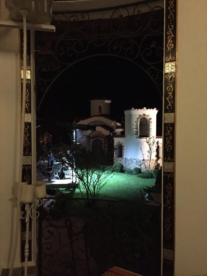 Villa St. Michael Madara Esterno foto